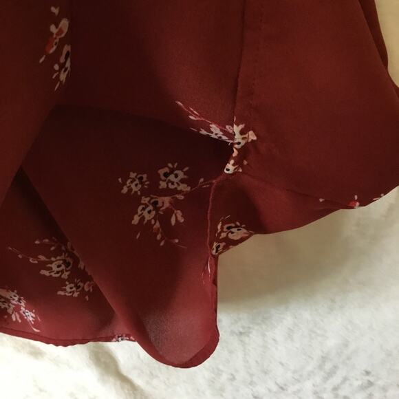 Loft Red Sleeveless Detail Flowers Top - Picture 10 of 10